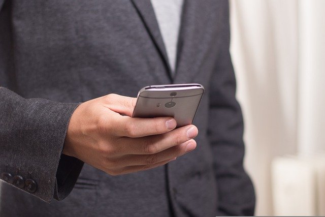 Why You Should Use SMS as a Business Service Channel.